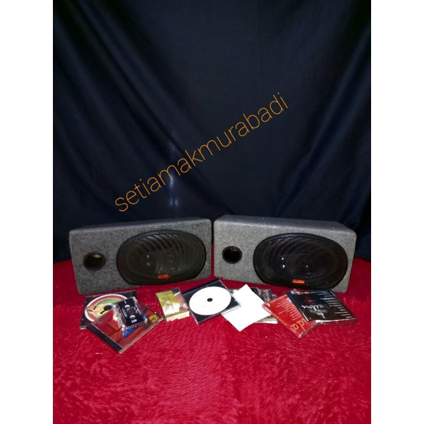 Speaker Boston Oval dan Box Speaker