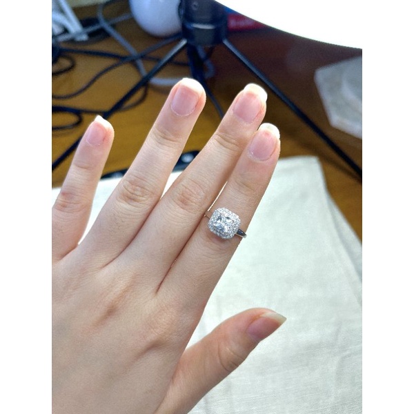 EMAS/ CINCIN MAS PUTIH/ CINCIN MAS PUTIH SOLITARE/ CINCIN MAS PUTIH MEWAH/ ENGAGEMENT RING/ PURPOSE 