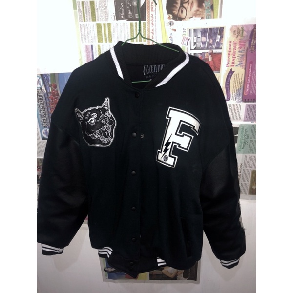 BOSTON VARSITY JACKET BLACK -FLICWORD