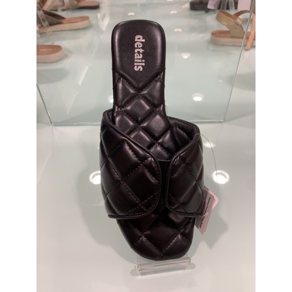 Sandal Wanita (Details)