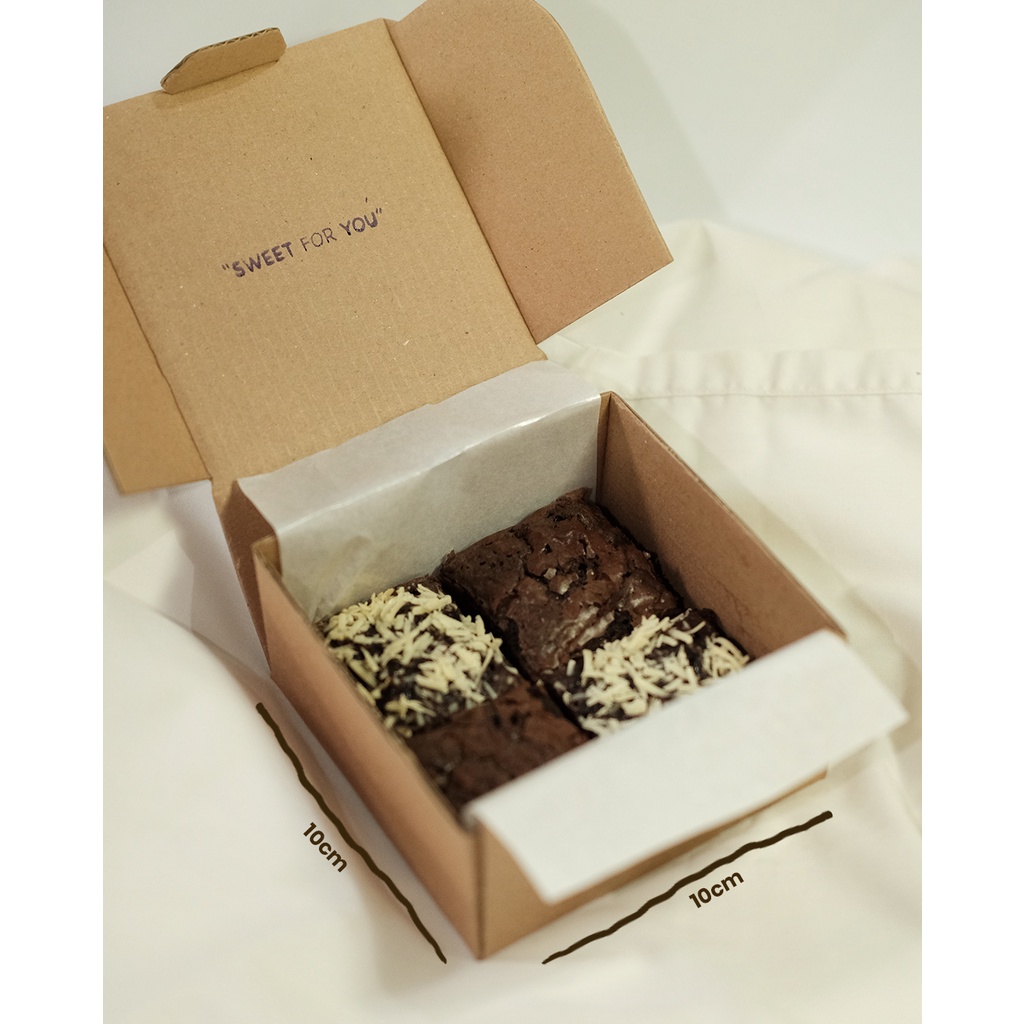 

SMALL BOX - FUDGY BROWNIES / BROWNIES SEKAT / KUE BROWNIES / BROWNIES PANGGANG / HEY SWEETIE BOX