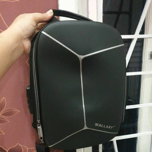 Tas koper polo series wallaby ransel ada colokan usb