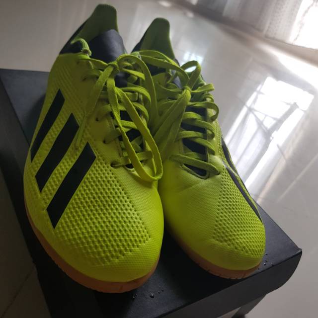 Sepatu Futsal Adidas X Tango 18.4