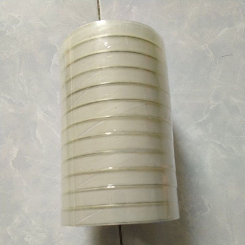 

lakban bening/tipis/lak ban kertas kado harga tertera per 1 rol=12pcs
