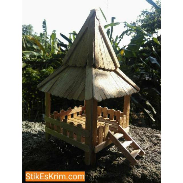 Prakarya miniatur rumah joglo adat jawa dari stik es krim