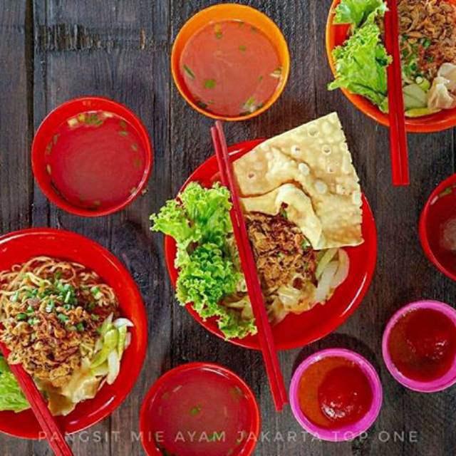 

Pangsit mie ayam jakarta top one