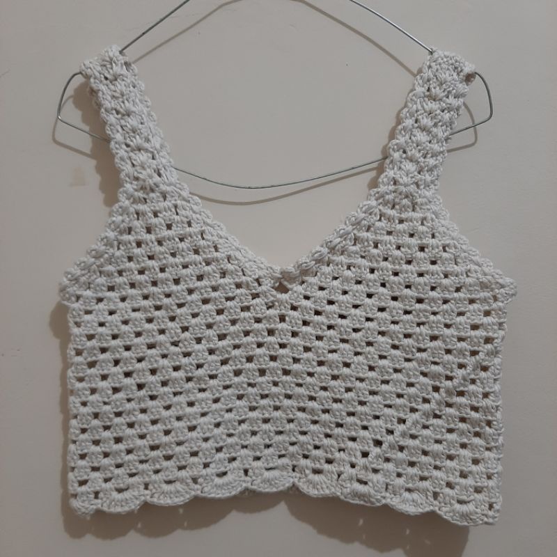 HANDMADE KNITTED VEST 1