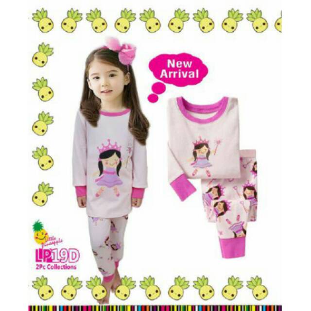 Little Pineapple Piyama, Setelan Little Pineapple
