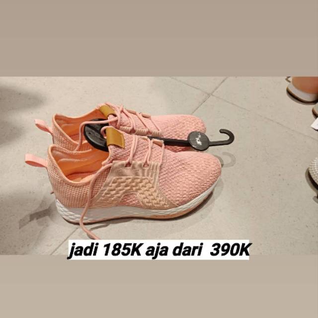 max fashion shoes sale 185K aja sudah sama jastip original store