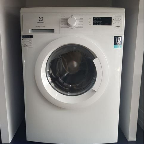 Mesin cuci electrolux EWF8025EGWA frontloding 8 kg 350watt