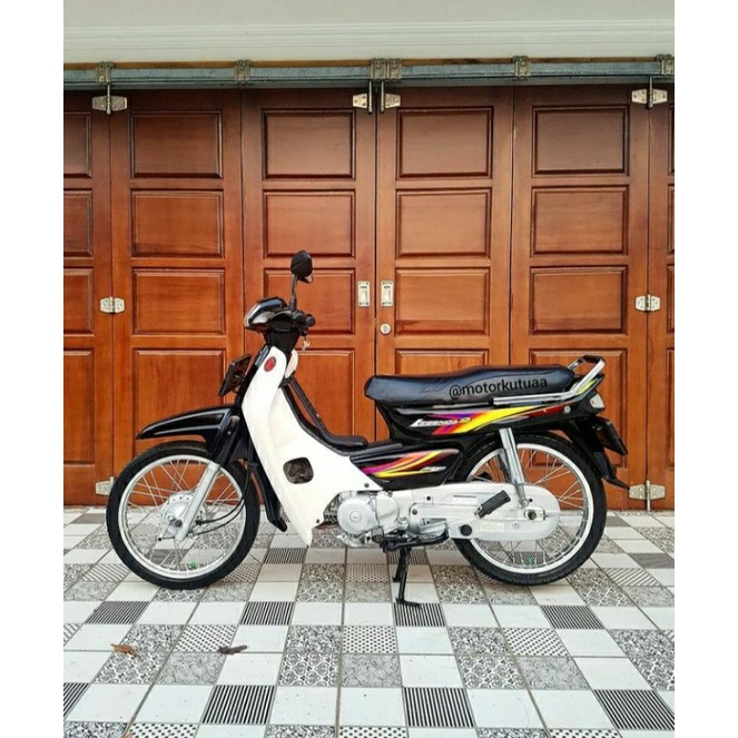 Striping lis sticker Standar Ori Honda Legenda 2 2002 striping legenda2 2002