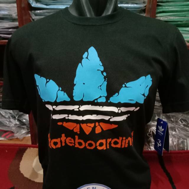 Kaos Adidas T-shirt Sport