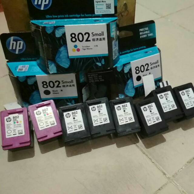 Tinta Hp 802 small black CH561Z dan Color CH562Z