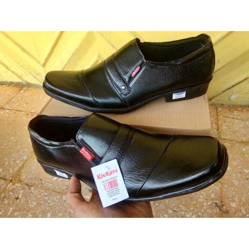 Produk terlaris/Sepatu pantofel/Sepatu kantor/Sepatu formal/Sepatu kickers/Sepatu murah/Sepatu berkualitas/Sepatu terlaris/sepatu hitam