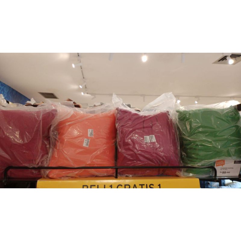 Bantal Sofa (Cushion) Informa (2 PIECES)