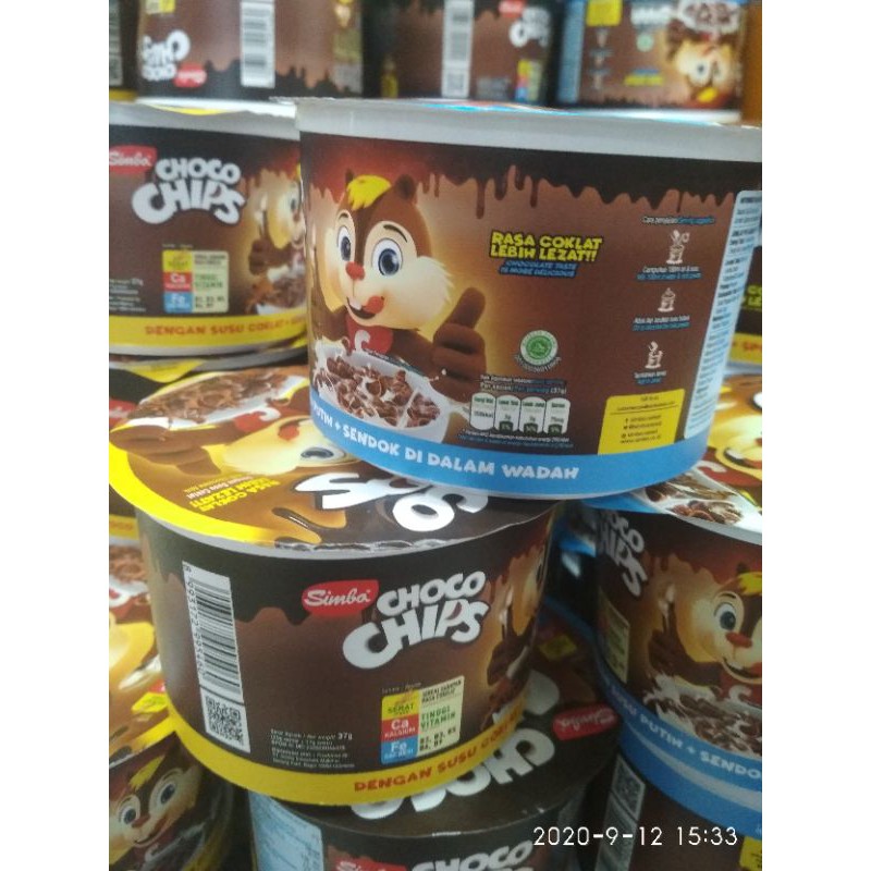 

SIMBA Choco Chips Cup 20g Strawberry & coklat.