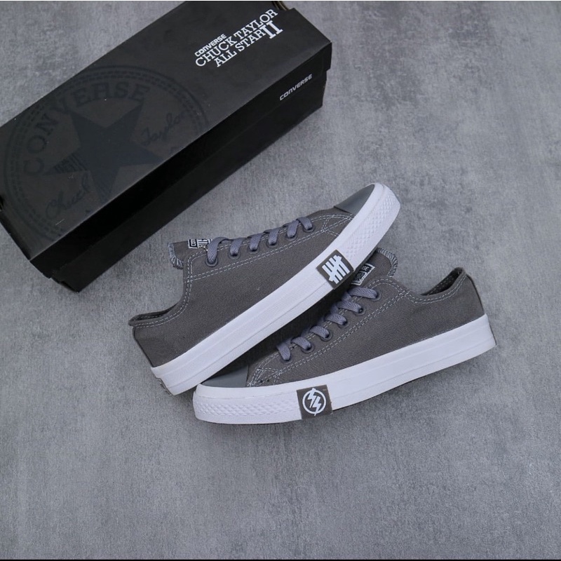Converse Undefeated Low