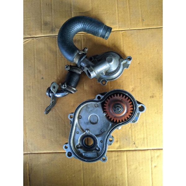 Water pump , pompa Radiator Motor Yamaha Xeon RC , Xeon Karbu , Xeon GT Cabutan Original