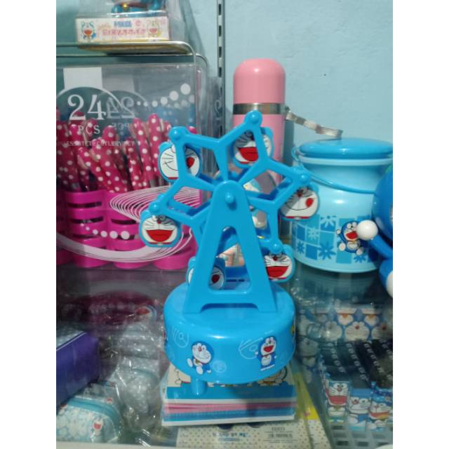Kotak musik biang lala doraemon