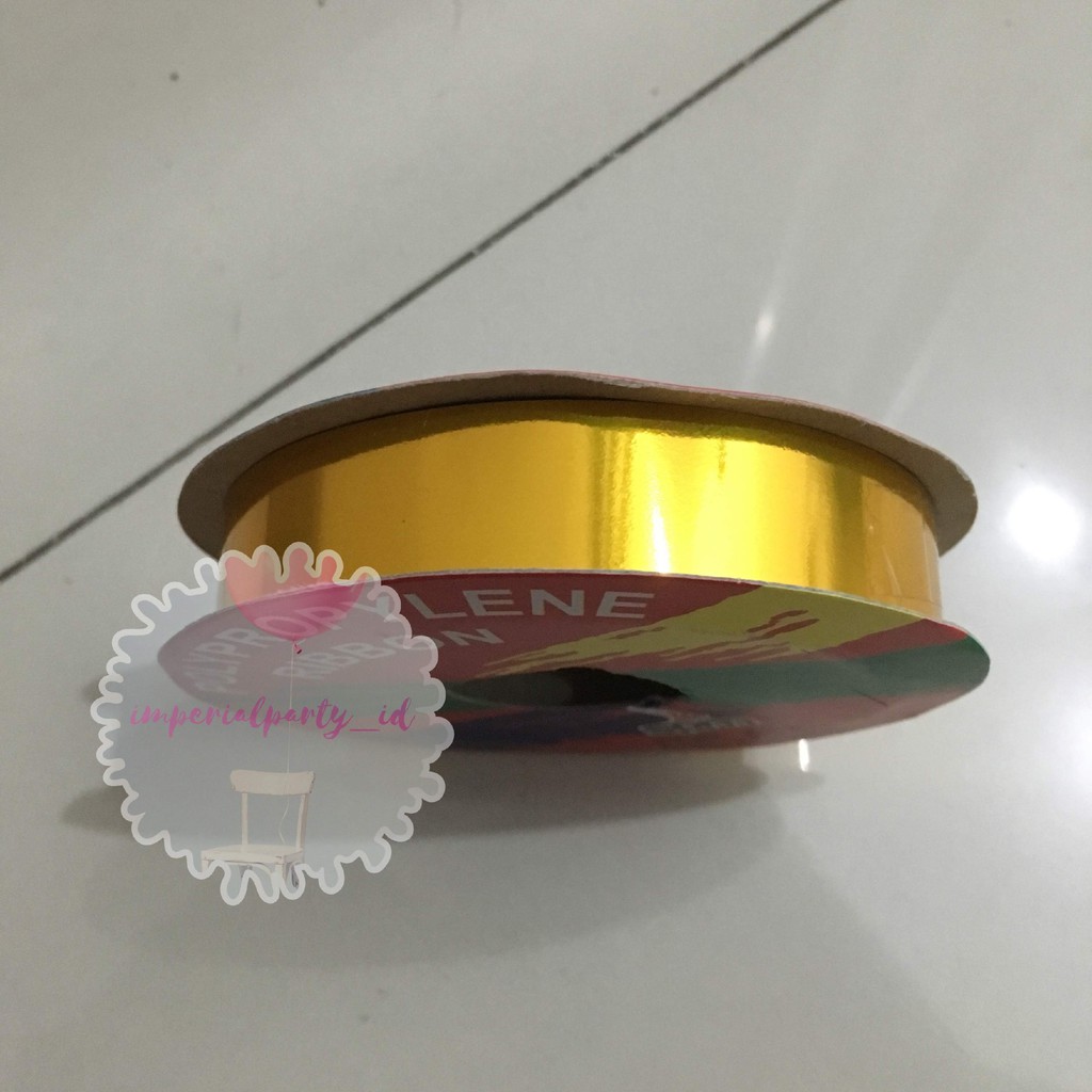 Pita Kado Kertas Roll Gulung Kilat Glossy
