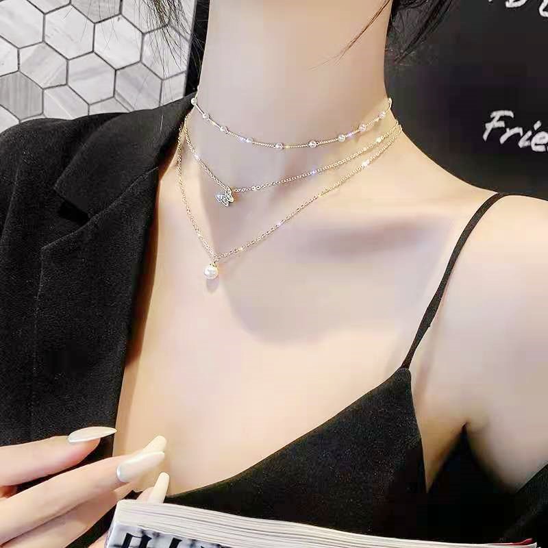 Kalung Rantai Multilayer Aksen Kupu-Kupu Mutiara Gaya Korea