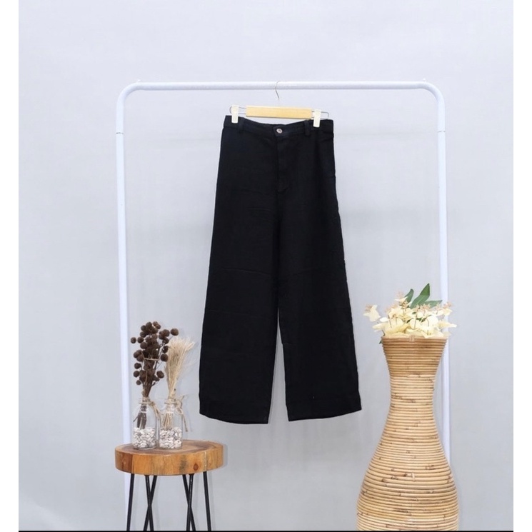 TRIVELA - Highwaist Loose Jeans Hitam / Kulot jeans hitam