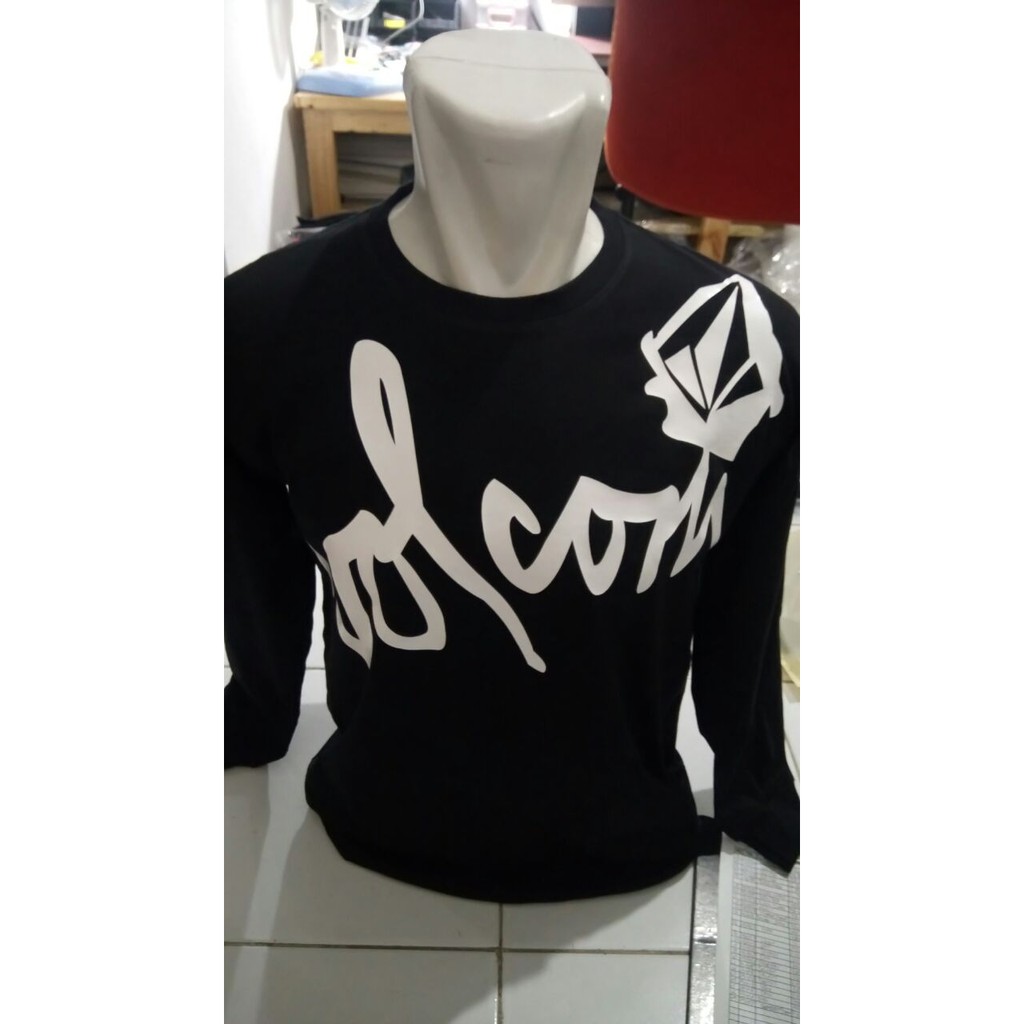 Kaos baju t shirt lengan panjang volcom 594