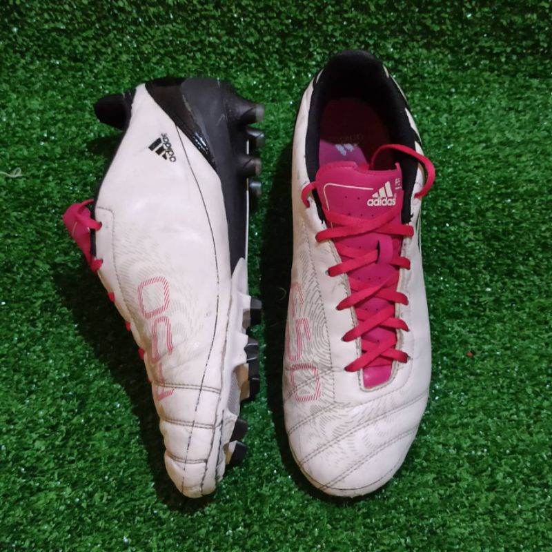 Adidas F5 TRX FG Remake