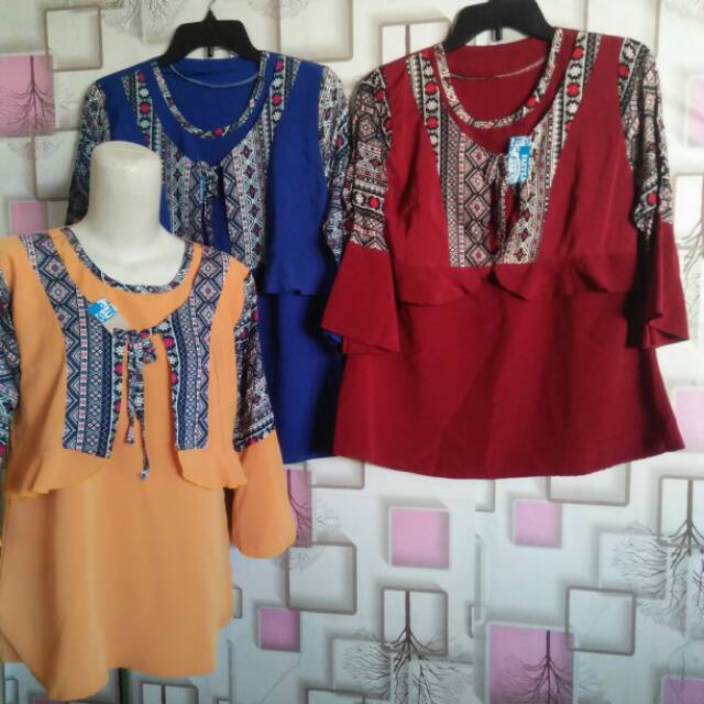Blus rompi batik