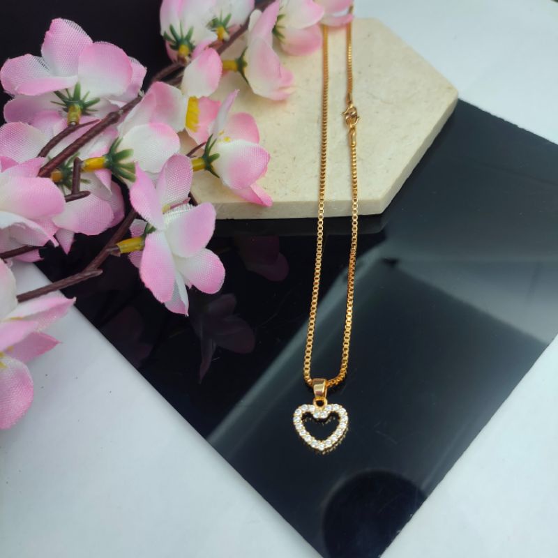 Kalung Yaxiya love full permata Perhiasan anti luntur