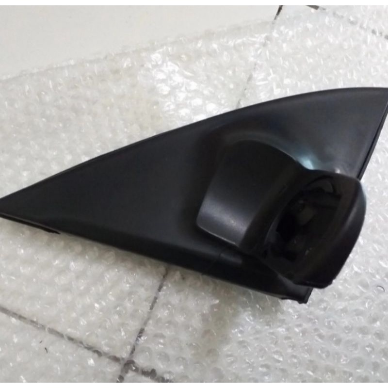 kaki dudukan spion avanza vvti atau avanza lama