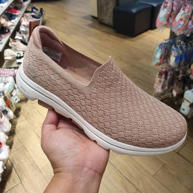 SKECHERS GO WALK 5 brave