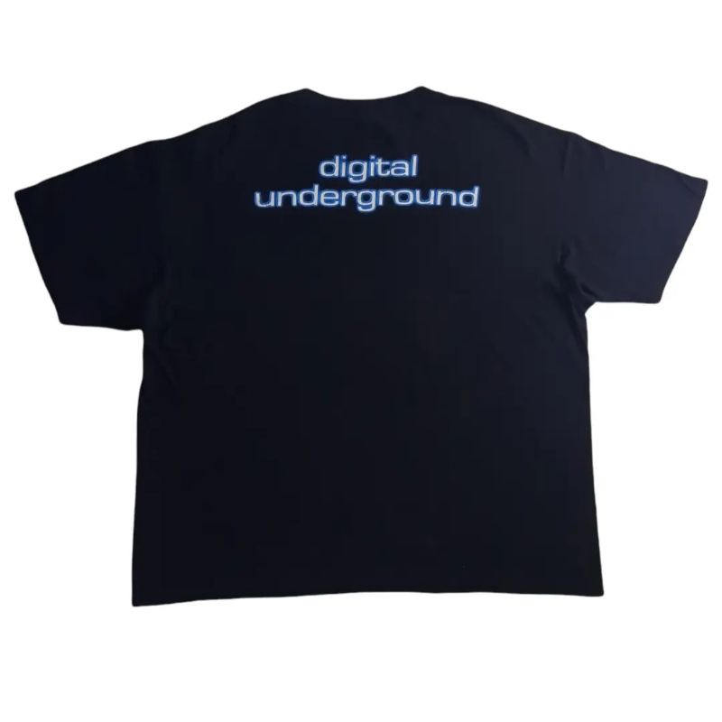 KAOS BEKAS,CARHARTT,KAOS VINTAGE,KAOS BAND,KAOS SURFING,PRELOVED,SECONDHAND,VINTAGE,KAOS OVERSIZE,JA