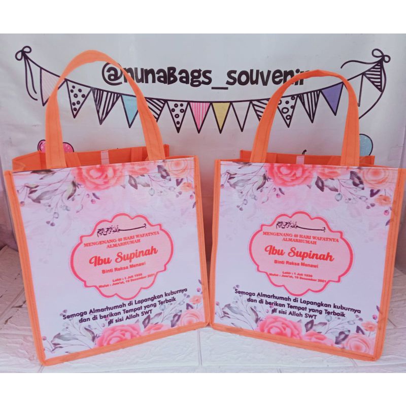 

goodie bag (nasi kotak UK 22cm)