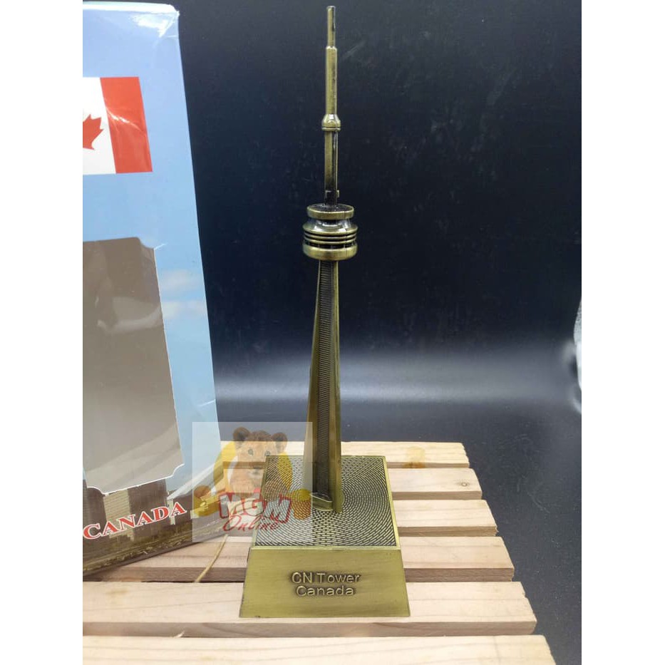 Souvenir Canada Tower 19.5CM / Souvenir Canada 2265