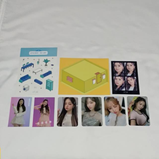 WTS IZ*ONE ONEIRIC DIARY Chaewon Eunbi Wonyoung Sakura Hyewon PC AR CARD IZ DECO IZ ROOM STICKER