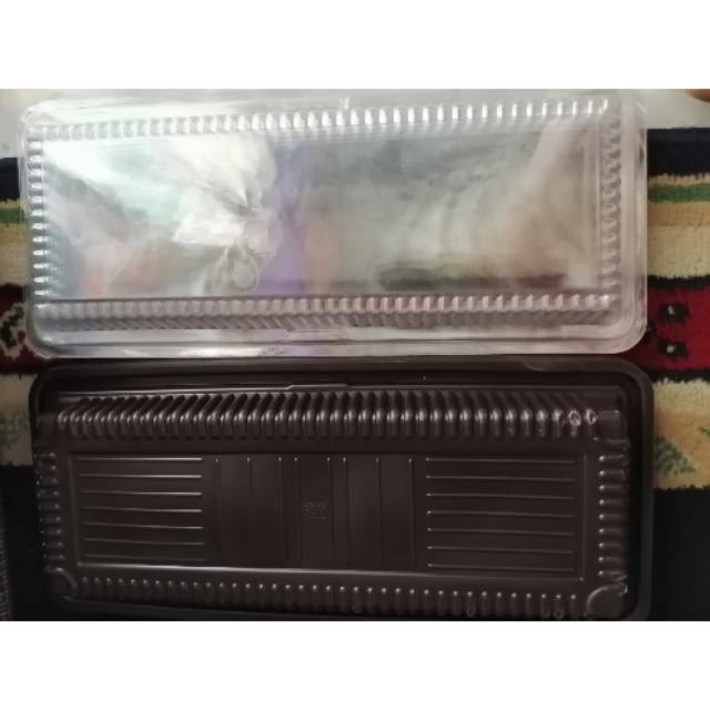 

Mika Coklat Besar 15x 30 cm