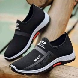 PROMO SEPATU SLIP-ON MVP