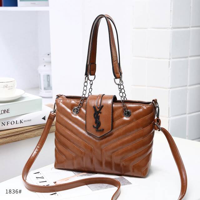 _*Tas Yves Saint Laurent #1836*_