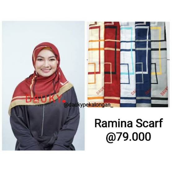 segi empat Ramina Scarf