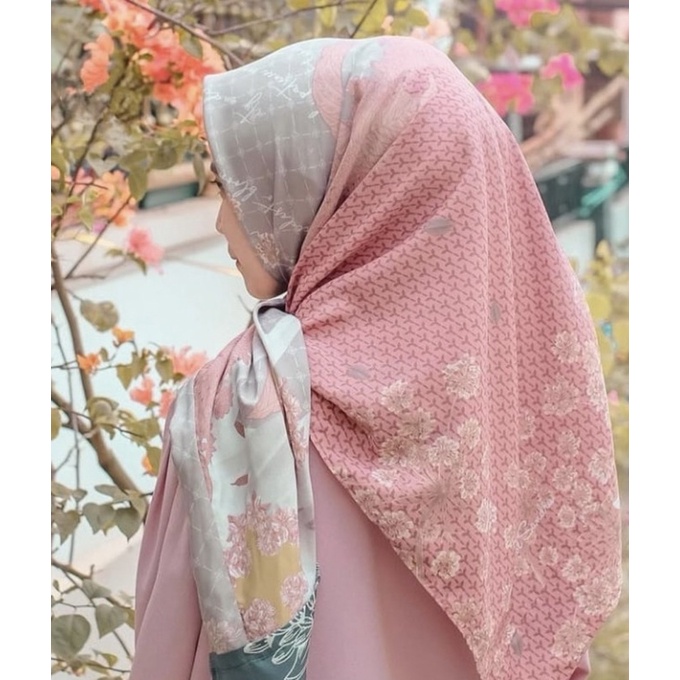 PL Forsy Scarf Ria Miranda x Dewi Sandra