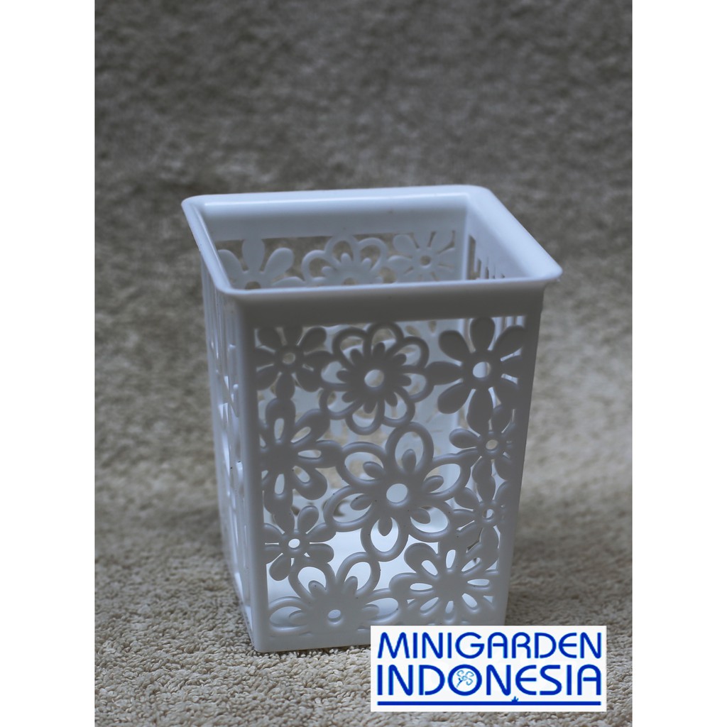 Vas / pot / keranjang bunga HIAS plastik artificial 9 x 10 cm tempat parcel / suvenir / kado MGI 297