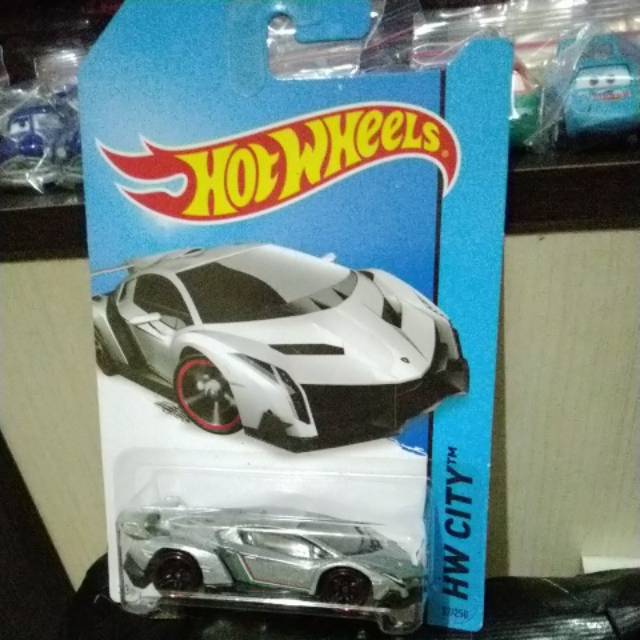 Hotwheels lamborghini veneno