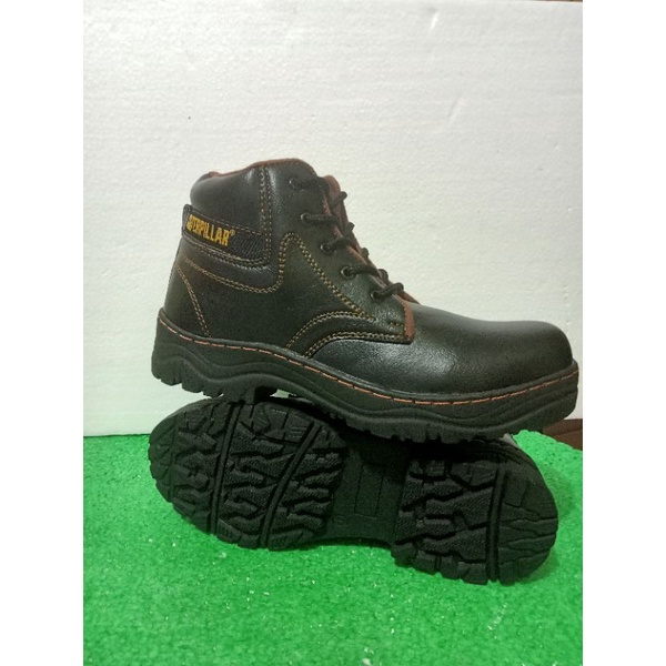 Sepatu boots klasik pria sepatu cowok bot bertali murah sepatu boots trendy casual