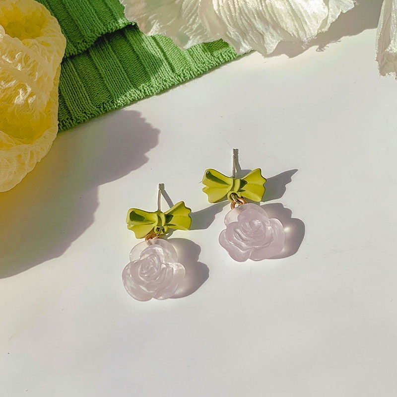 Anting Hijau Segar Kecil Korea Anting Pejantan Sederhana Wanita2023Anting Mutiara Baru
