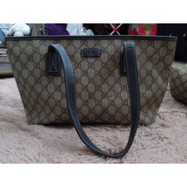 FAST SALE  Gucci tote waterproof bag authentic