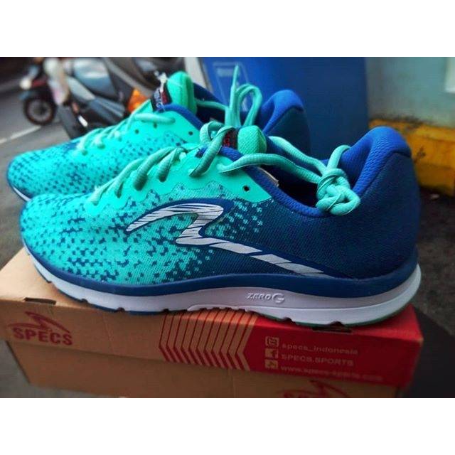 Sepatu Running Specs Road King II