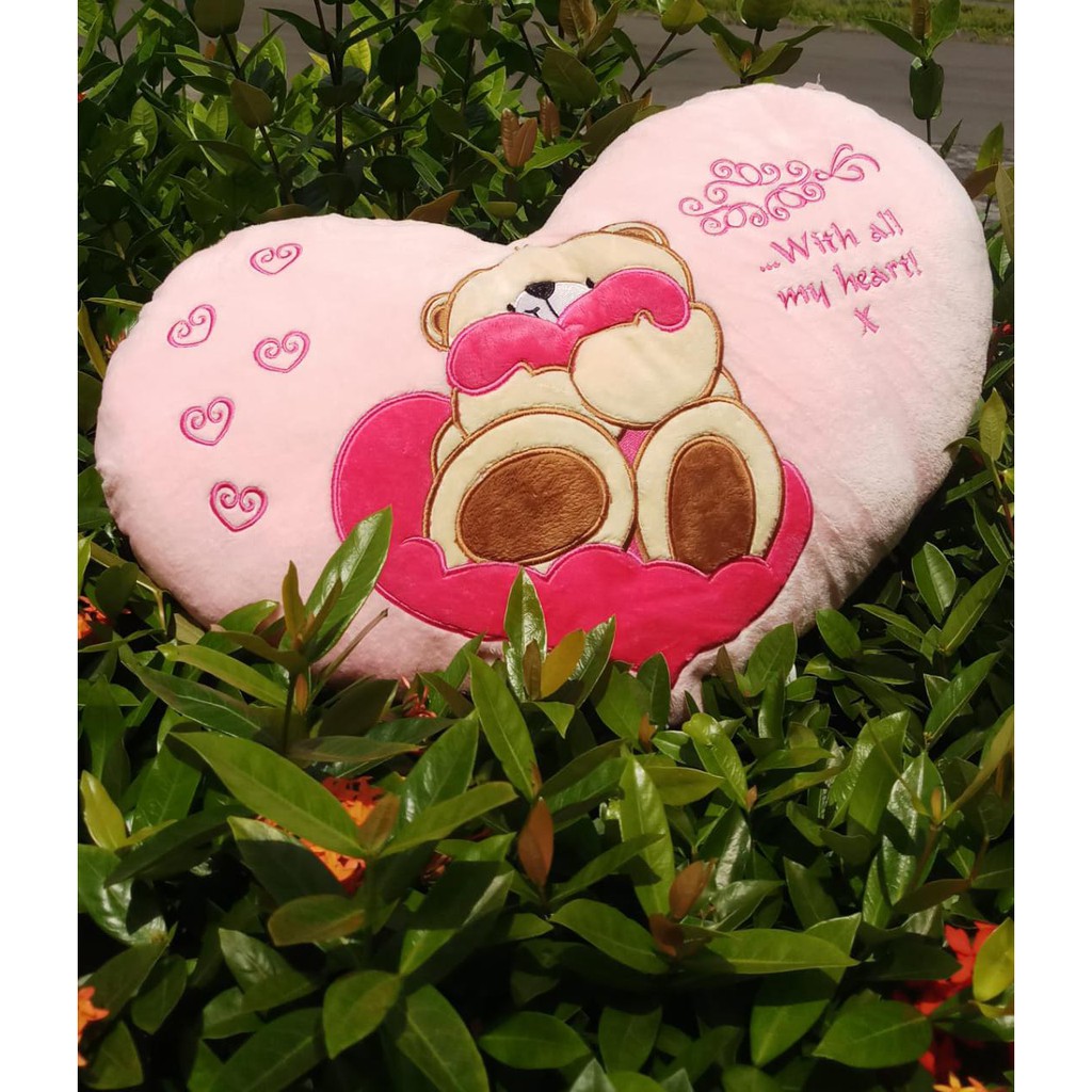 BONEKA BANTAL HATI XL