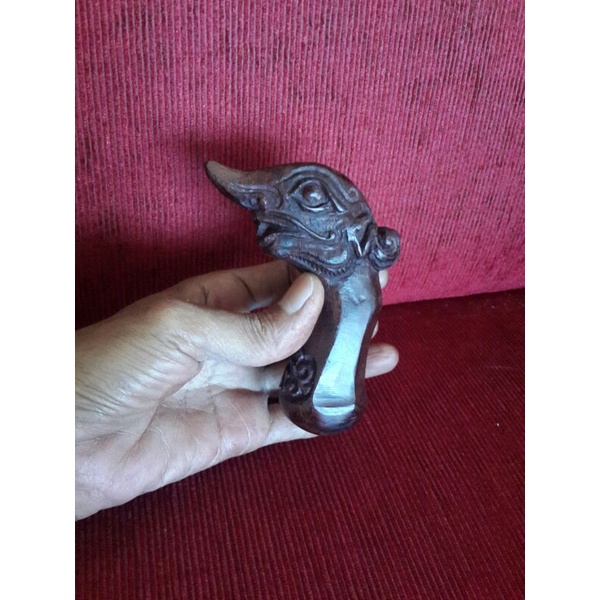 DEDER KERIS UKIR PETRUK