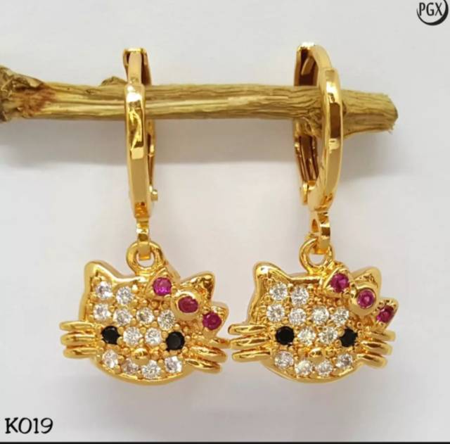 Anting anak karakter hello kitty ready yg warna gold titanium gold 18k